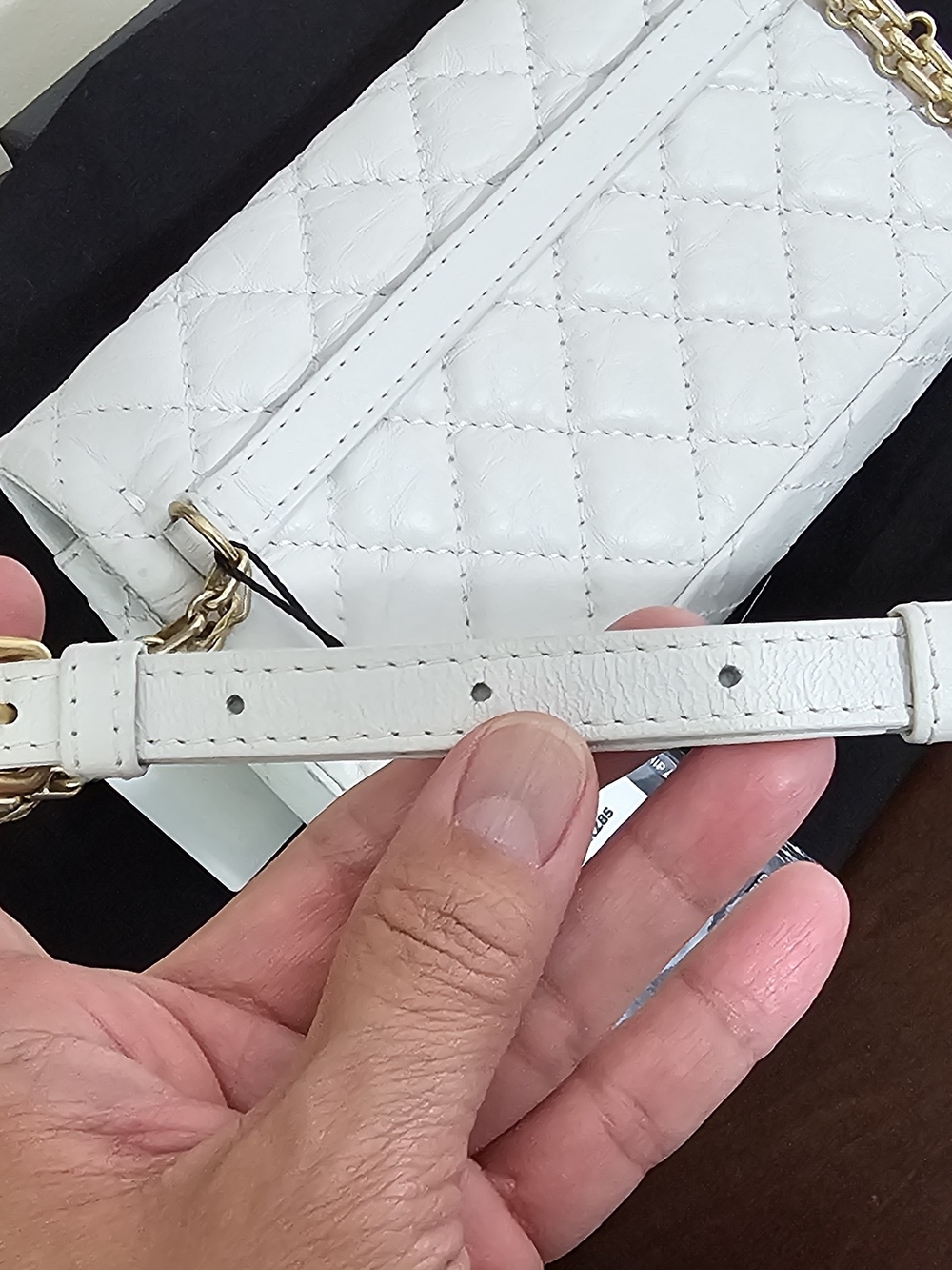 CHANEL Reissue White Quilted Mini Waist Bag with Gold-Tone Turn Lock AUTHENTIC - Picture 7 of 12
